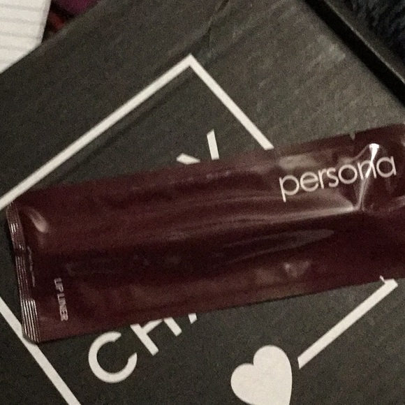 Persona Cosmetics Lip Liner New/Never opened - Picture 2 of 2